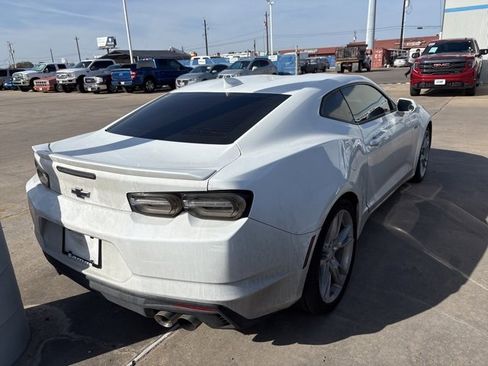 Used 2021 Chevrolet Camaro LT w/ RS Package image 13