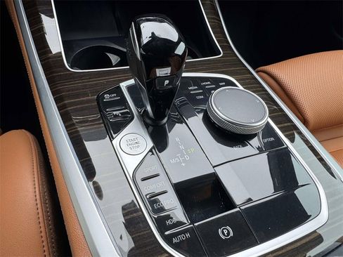 Used 2023 BMW X5 xDrive40i w/ Premium Package image 16