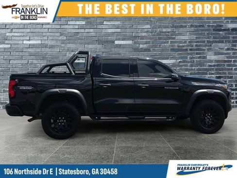 Used 2025 Chevrolet Colorado Trail Boss AWD/4WD image 7