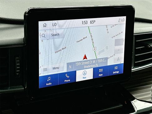 Used 2022 Ford Explorer Limited w/ Equipment Group 301A image 13