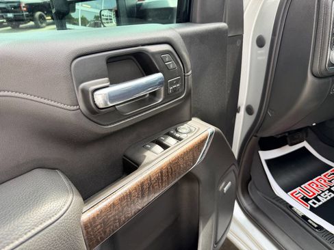 Used 2020 GMC Sierra 2500 Denali w/ Denali Ultimate Package image 21