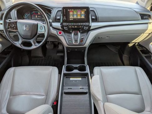 Used 2019 Honda Odyssey EX-L image 5