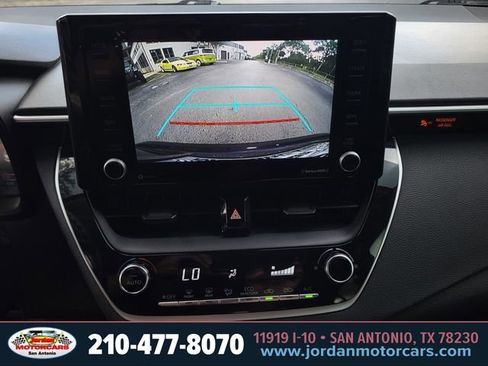 Used 2022 Toyota Corolla LE FWD image 21