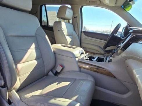 Used 2017 GMC Yukon Denali w/ Enhanced Security Package image 8
