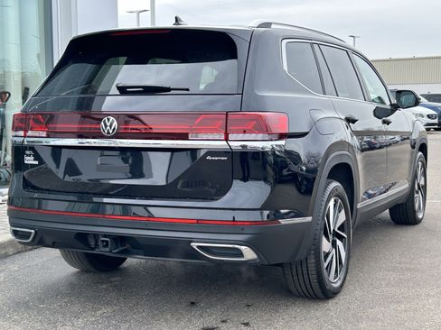 Certified 2025 Volkswagen Atlas SEL image 7