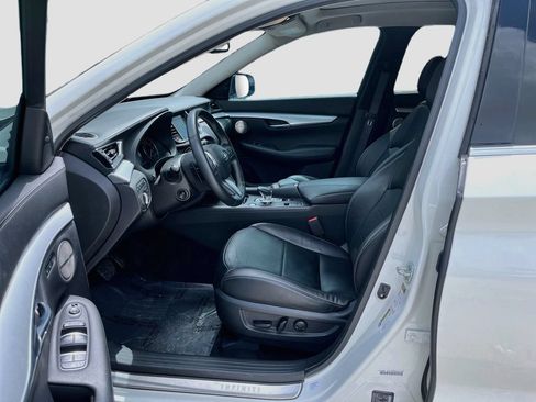 Used 2021 INFINITI QX50 Sensory FWD image 22