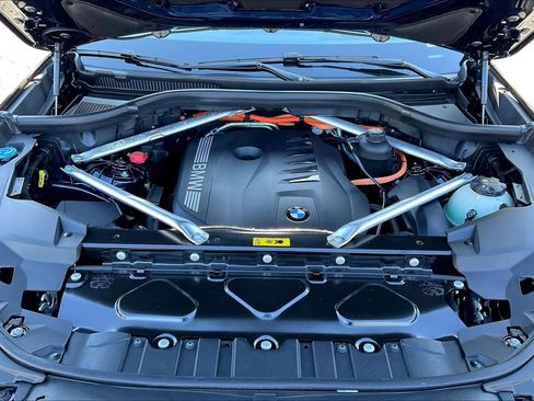 New 2026 BMW X5 xDrive50e image 15