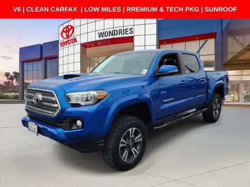 Used 2016 Toyota Tacoma TRD Sport w/ Premium & Technology Package RWD image 2
