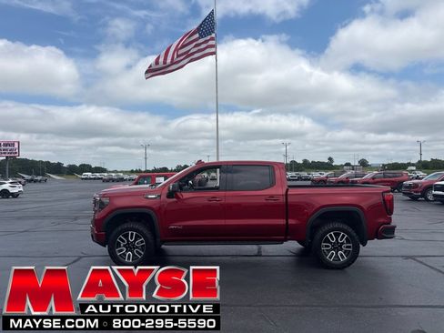 Used 2024 GMC Sierra 1500 AT4 w/ Technology Package AWD/4WD image 1