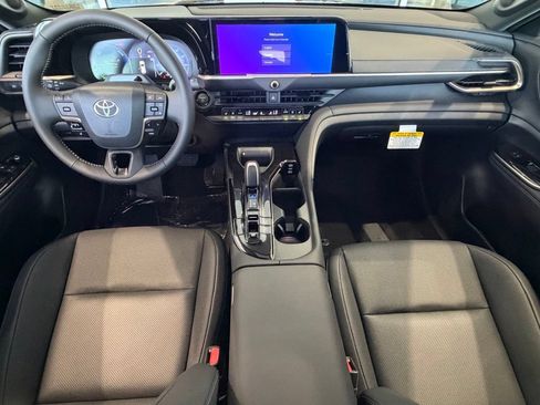New 2026 Toyota Crown Signia AWD/4WD image 29