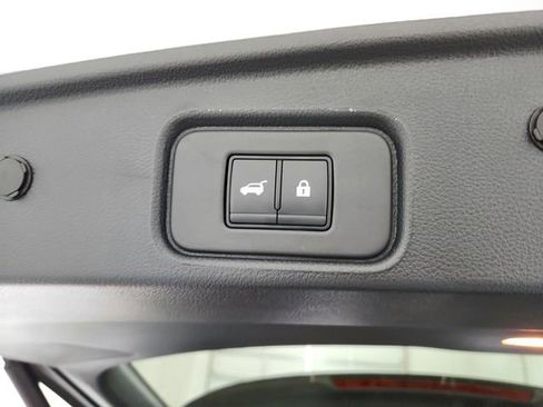 New 2026 Nissan Pathfinder Platinum image 45