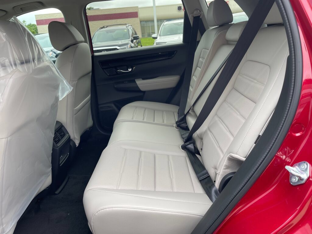 Used 2025 Honda CR-V EX-L image 15