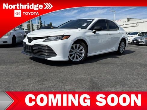 Used 2020 Toyota Camry LE w/ Carpet Mat Package image 3