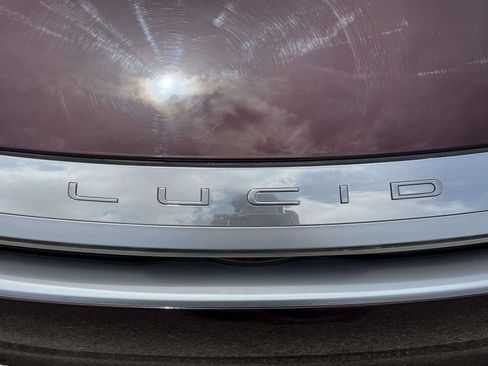 Used 2025 Lucid Air Touring AWD/4WD image 12