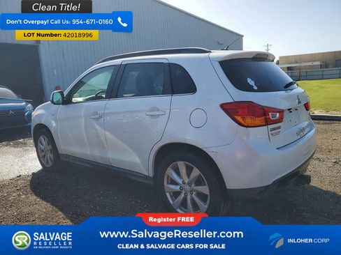 Used 2015 Mitsubishi Outlander Sport SE image 3