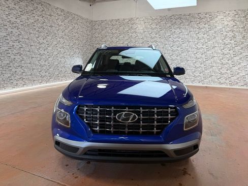 New 2026 Hyundai Venue SEL image 2