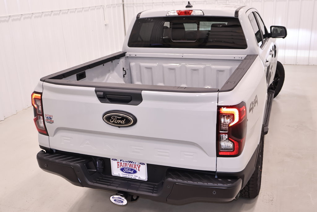New 2026 Ford Ranger Lariat w/ Black Appearance Package AWD/4WD image 43