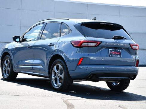 Used 2023 Ford Escape ST-Line w/ Tech Pack #1 AWD/4WD image 5