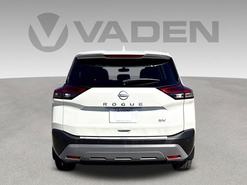 Used 2023 Nissan Rogue SV FWD image 22