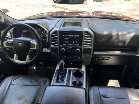 Used 2015 Ford F150 Lariat w/ Equipment Group 502A Luxury AWD/4WD image 24