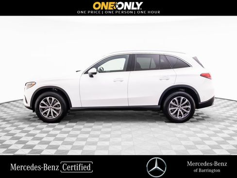 Certified 2025 Mercedes-Benz GLC 300 4MATIC image 2