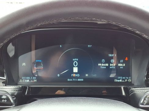 Used 2023 Lincoln Corsair AWD image 20