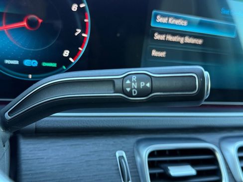 Used 2020 Mercedes-Benz GLS 450 4MATIC image 20