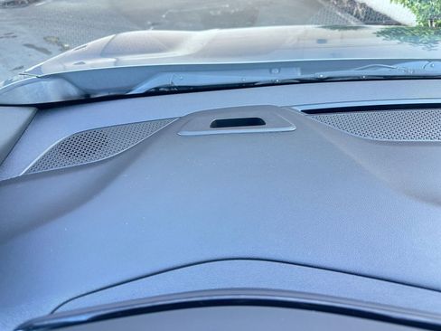 Used 2025 Chevrolet Equinox LT image 34