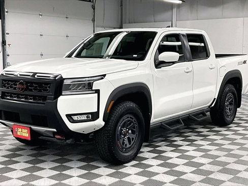 New 2025 Nissan Frontier PRO-4X w/ Pro Premium Package image 2