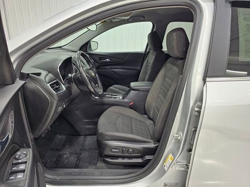 Used 2022 Chevrolet Equinox LT image 13