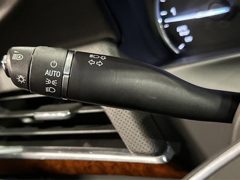 Used 2020 Cadillac CT6 Luxury image 24