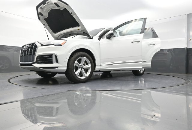 Used 2021 Audi Q7 3.0T Premium w/ Convenience Package AWD/4WD image 41