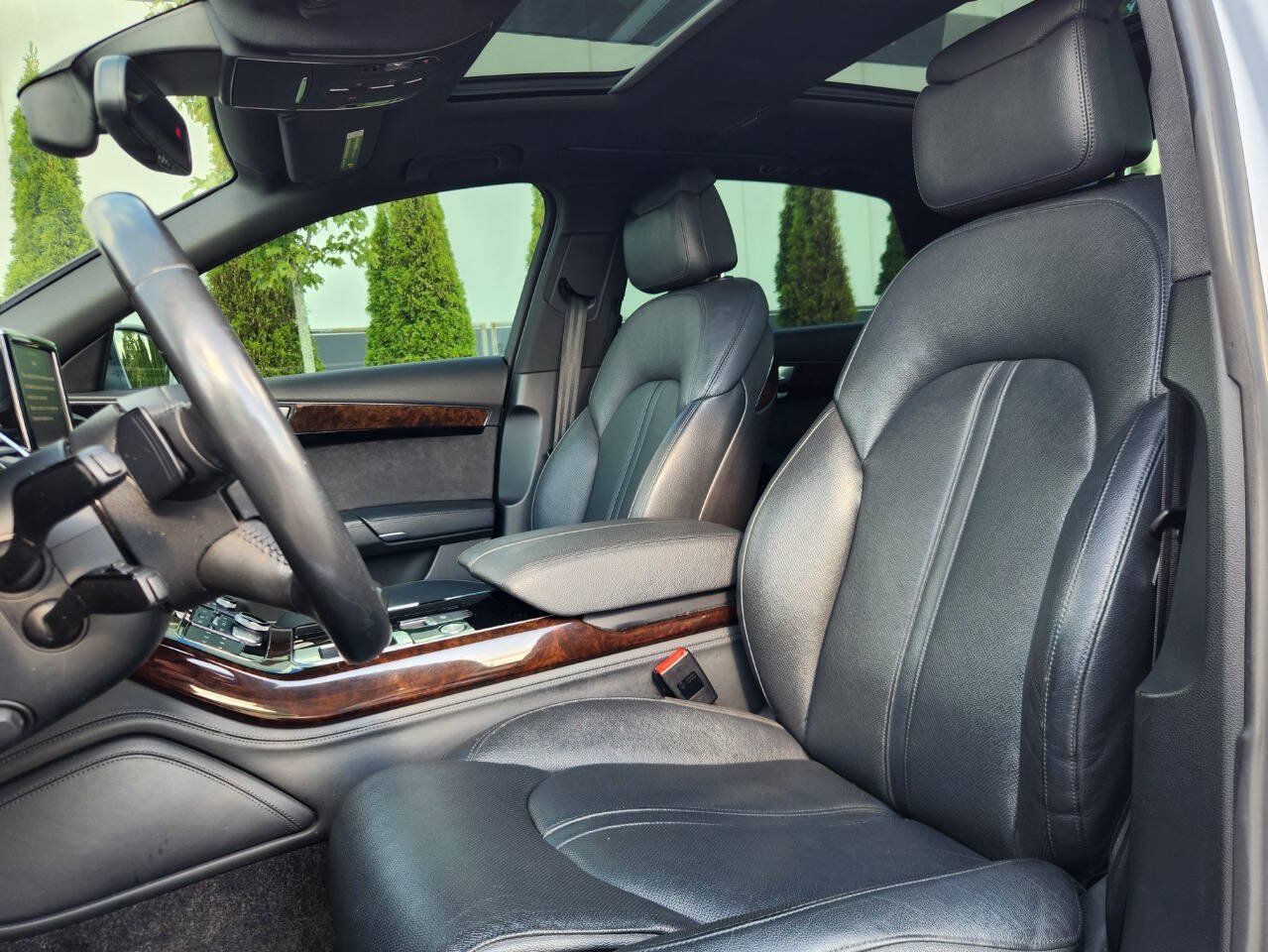 Used 2016 Audi A8 L 3.0T w/ Executive Package AWD/4WD image 11