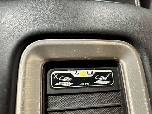 Used 2015 GMC Yukon XL Denali w/ Open Road Package image 30