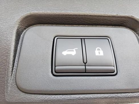 New 2026 Nissan Rogue SV image 7