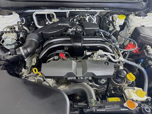 Used 2019 Subaru Outback 2.5i Premium image 39