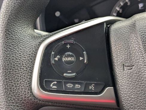 Used 2018 Honda CR-V LX image 9