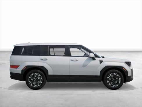 New 2026 Hyundai Santa Fe SE image 7
