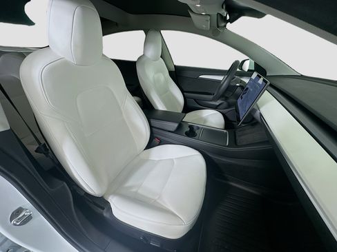 Used 2022 Tesla Model 3 Performance AWD/4WD image 32