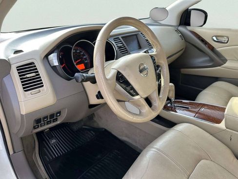 Used 2010 Nissan Murano LE AWD/4WD image 17