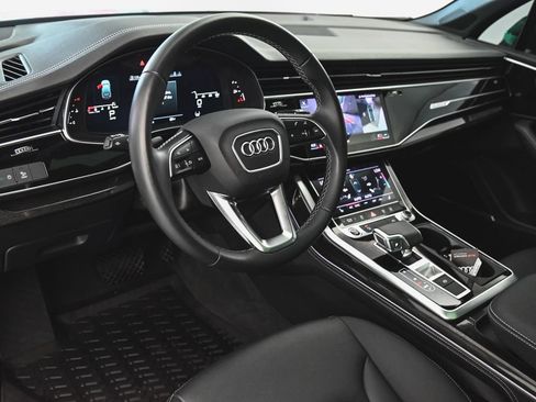 Used 2025 Audi Q7 3.0T Premium Plus w/ Premium Plus Package AWD/4WD image 14