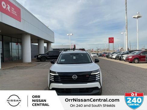 New 2026 Nissan Kicks SR w/ SR Premium Package image 2