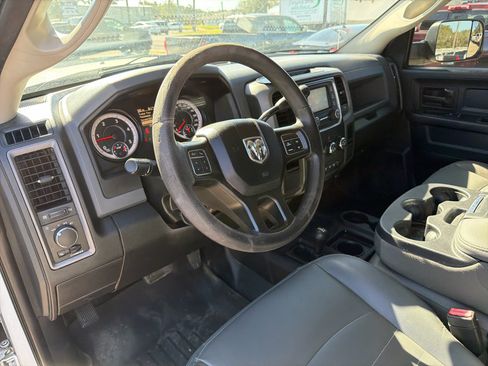 Used 2017 RAM 3500 Tradesman w/ Chrome Appearance Group image 15