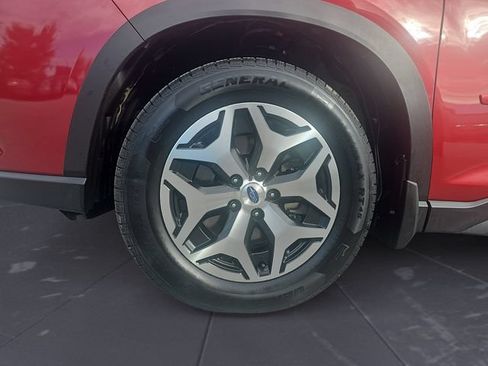 Certified 2023 Subaru Forester Premium AWD/4WD image 14