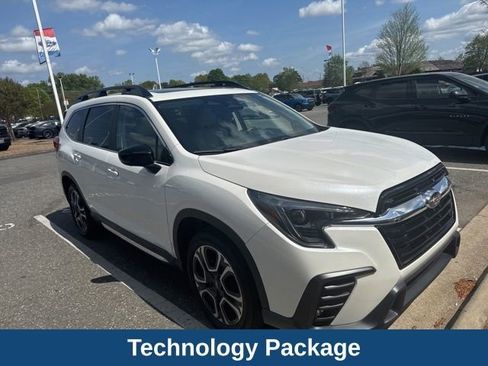 Used 2024 Subaru Ascent Limited w/ Technology Package image 2