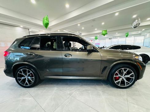 Used 2023 BMW X5 xDrive40i w/ Executive Package image 9