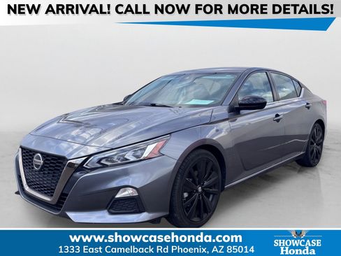 Used 2021 Nissan Altima 2.5 SR FWD image 1