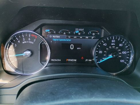 Used 2021 Ford Expedition Max XLT image 17