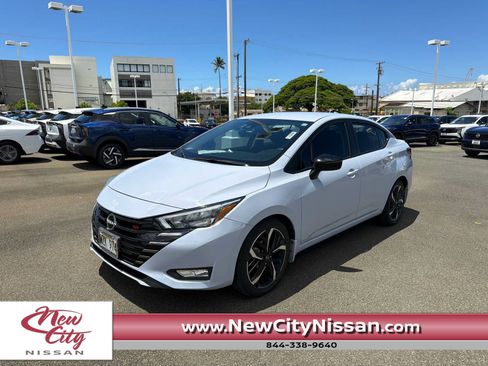 Used 2024 Nissan Versa SR w/ Trunk Package FWD image 1