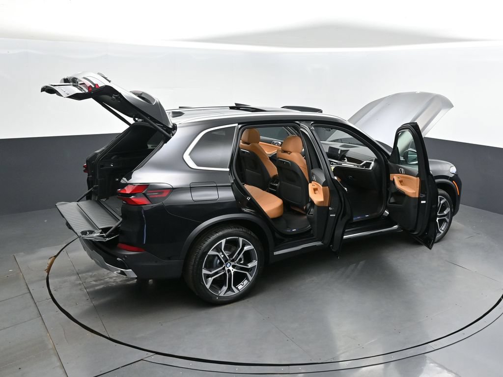 Certified 2026 BMW X5 sDrive40i w/ Parking Assistance Package RWD image 49